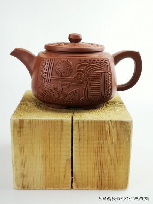 賡續紅色血脈，點亮文創之光——全區博物館紅色文化暨特色文創產品展文藝創作側記